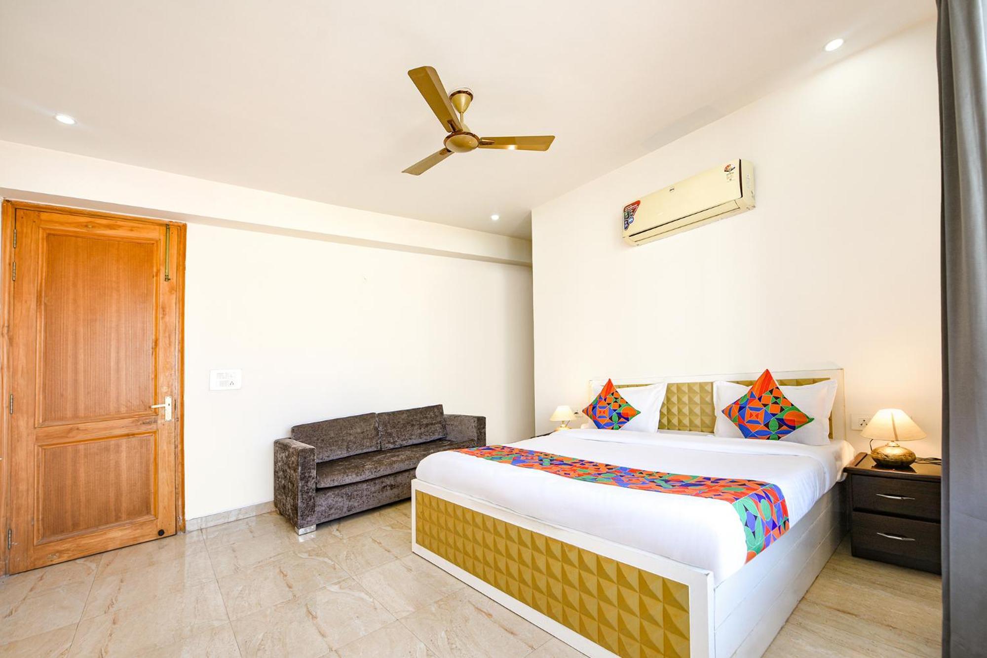 Fabhotel Ar Suites Gurgaon Zewnętrze zdjęcie