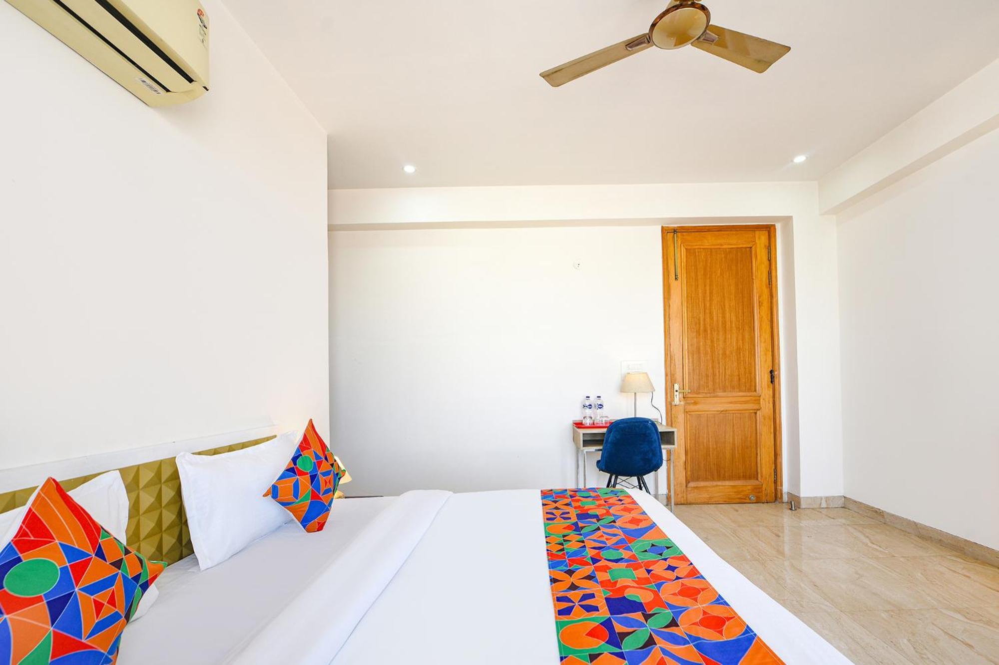 Fabhotel Ar Suites Gurgaon Zewnętrze zdjęcie