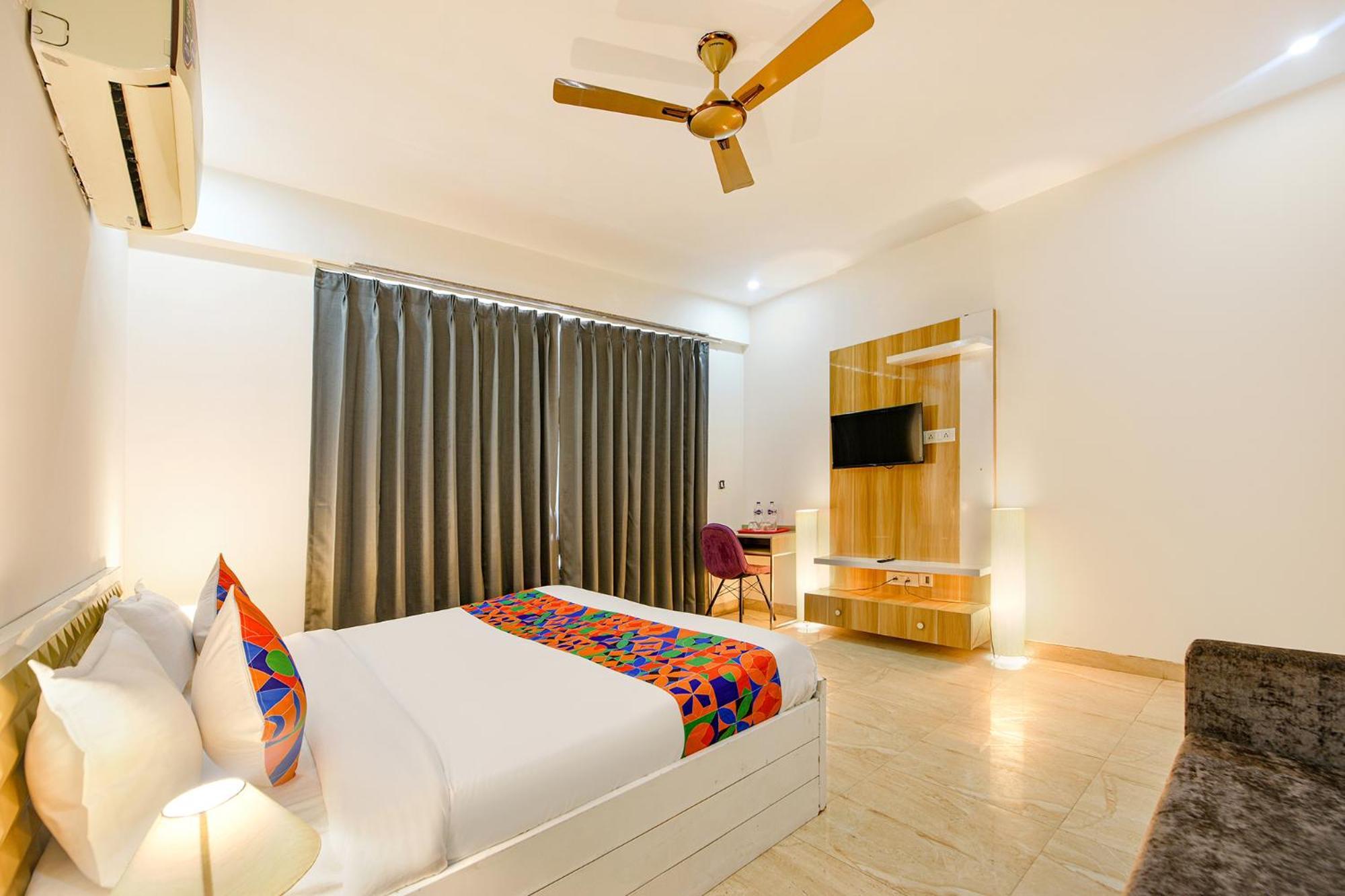 Fabhotel Ar Suites Gurgaon Zewnętrze zdjęcie